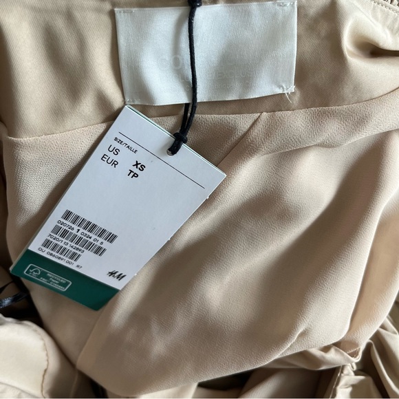 H&M Conscious Exclusive Ruffled One Shoulder Cocktail Mini Dress Holiday - Picture 7 of 14